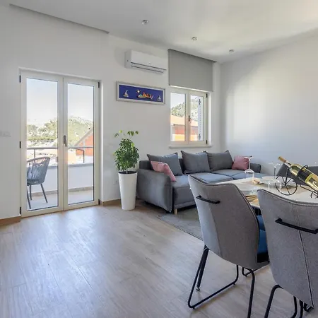 Apartment Jakic