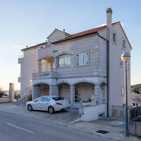 Apartment Jakic Hvar Town