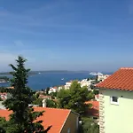 Jakic Hvar Town
